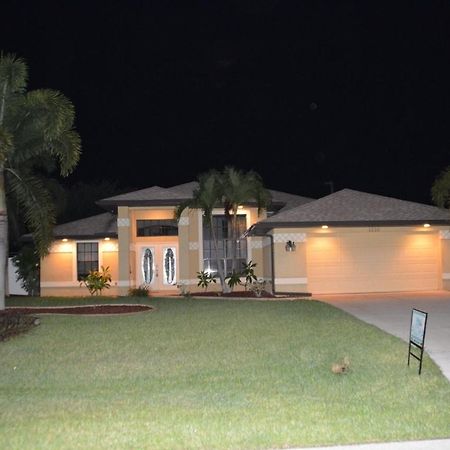 Moonlight Villa Cape Coral Exterior photo